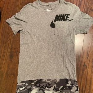 nike t-shirt